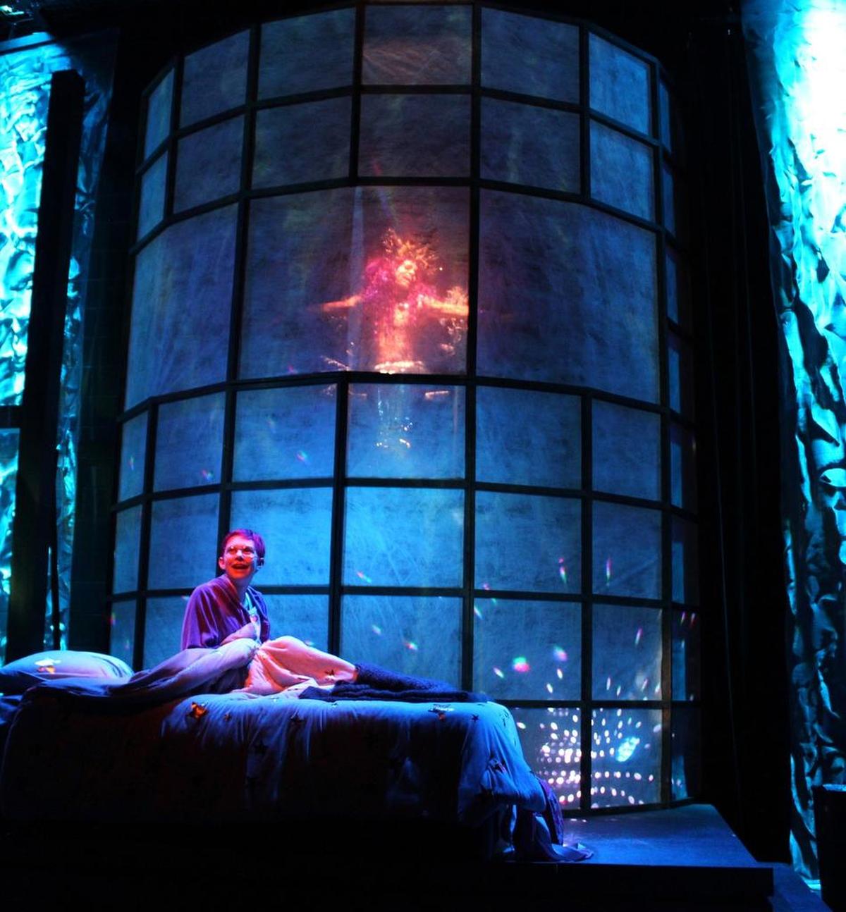 An example of Gray’s work: Actor’s Theatre’s “The Mermaid Hour.”