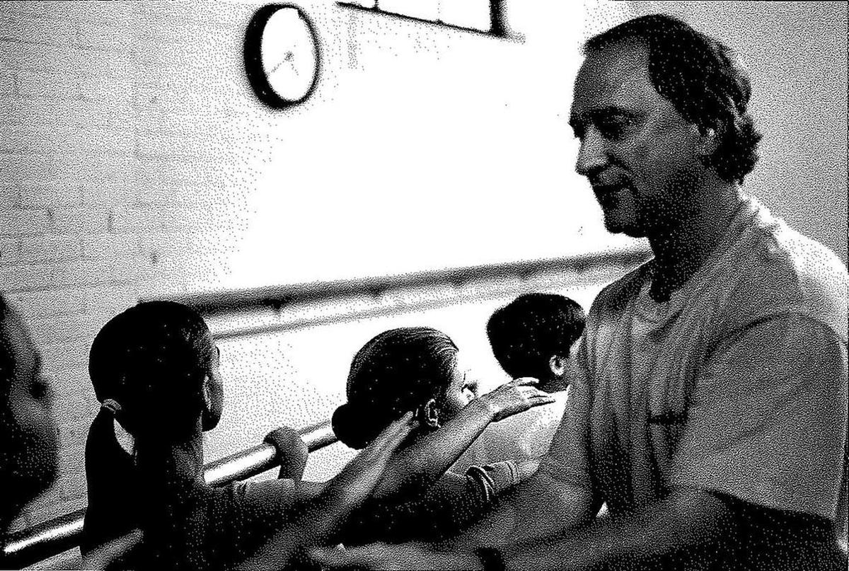 Diamond teaching in 1996.