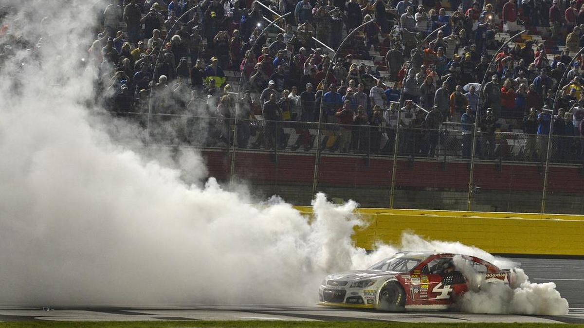 
Bank of America 500
Charlotte Motor Speedway, 5555 Concord Parkway, ConcordSaturday, 7 p.m.: The only Saturday night race of the Chase for the NASCAR Sprint Cup features a pre-race concert by country singer Hunter Hayes. Tickets $52.43 - $428, www.ticketmaster.com.
.

