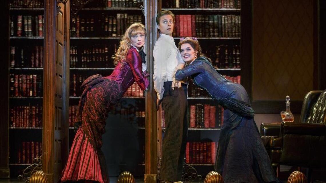 Black Mountain’s friendly serial killer comes to Charlotte