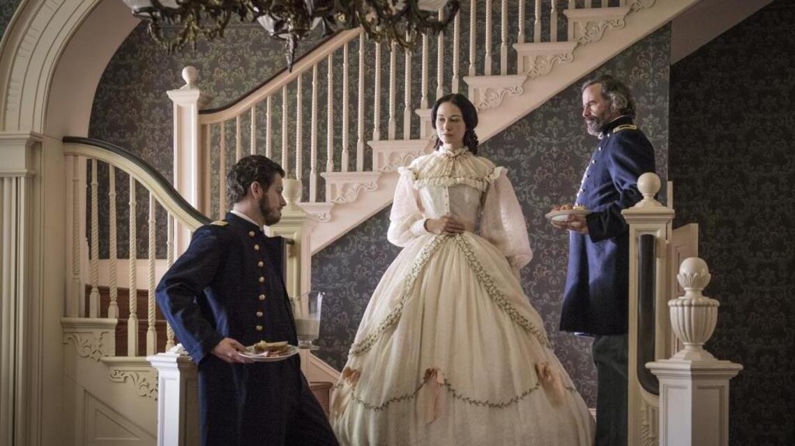 Emmy-winning designer comes back to UNCC