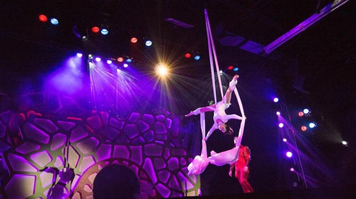Cirque du ... Carowinds?