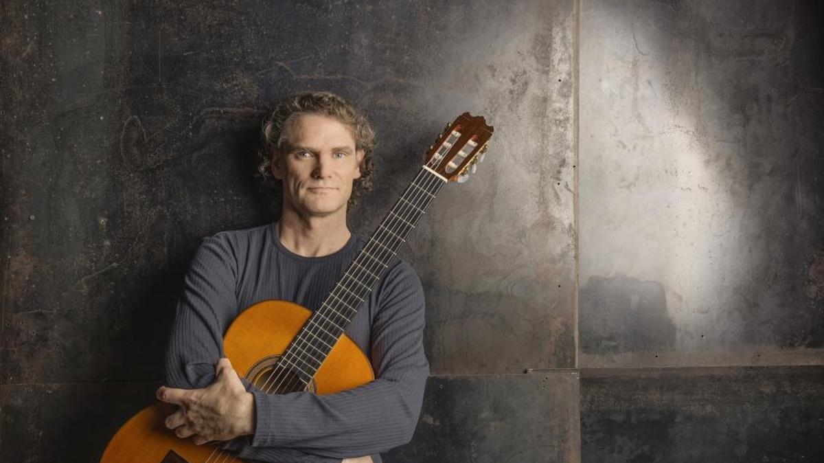 World music guitarist Jesse Cook brings flamenco, jazz, and classical styles fused with global influence to McGlohon Sunday