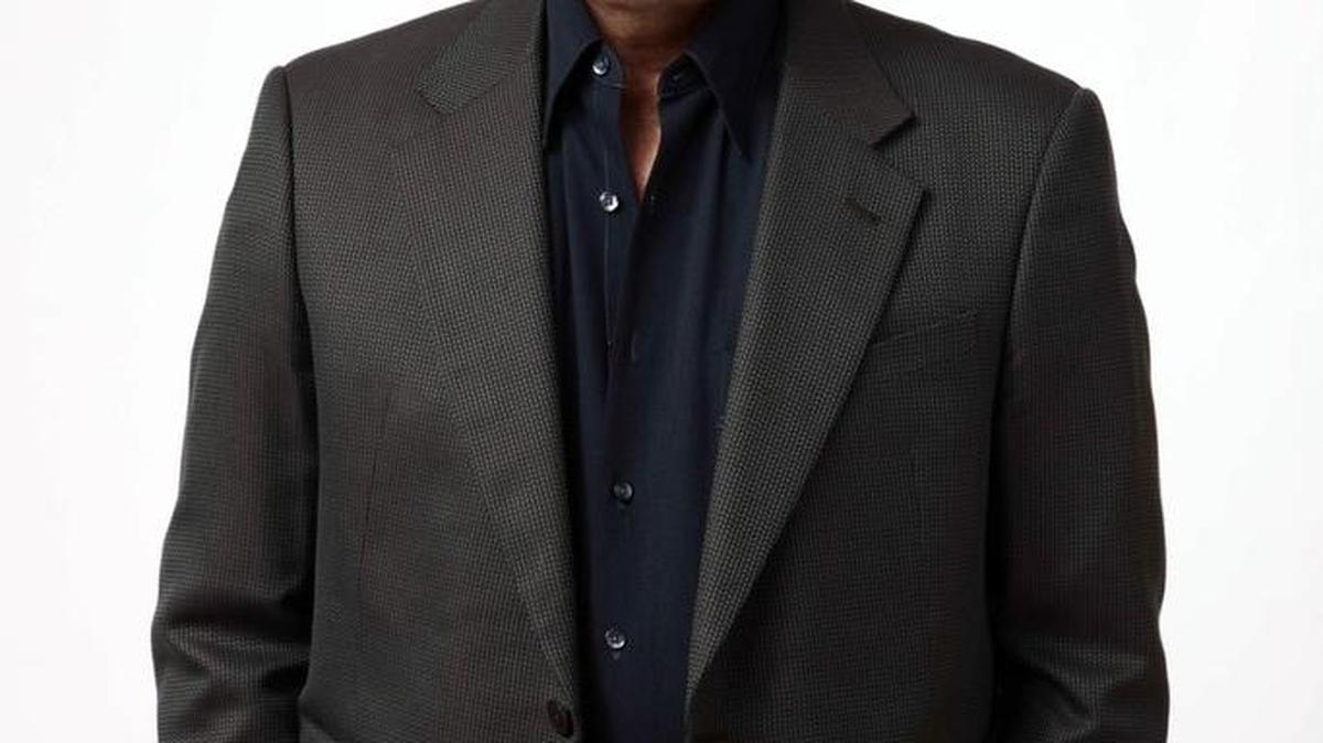 Eric Braeden will sign copies of his book, “I’ll Be Damned,” at Park Road Books on Saturday.