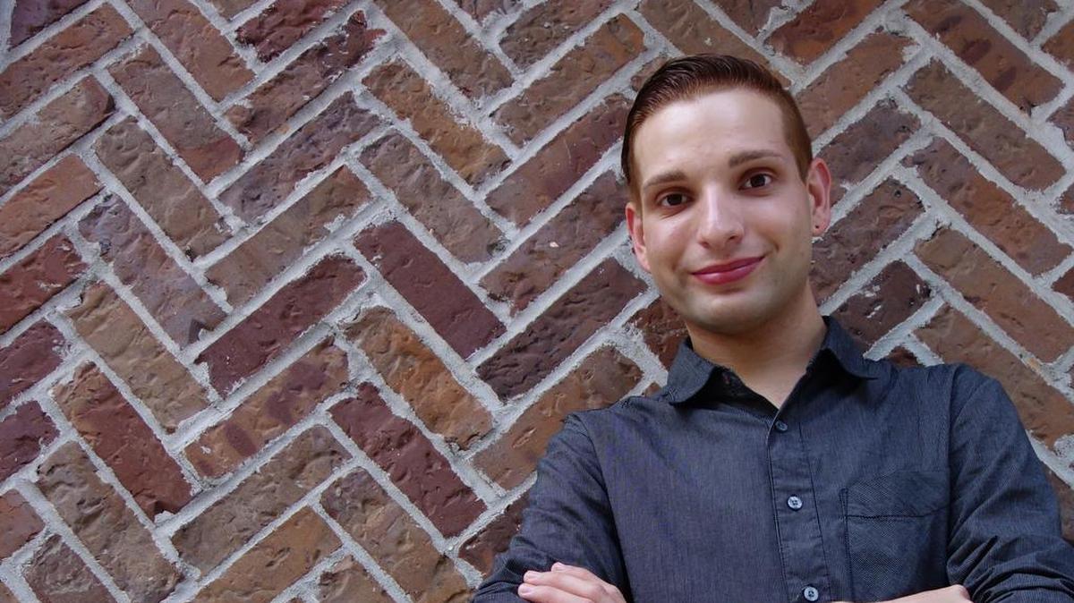 As tour coordinator for Disney on Ice, former circus clown DJ Weiss arranges travel and accommodations, public relations and outreach programs.
