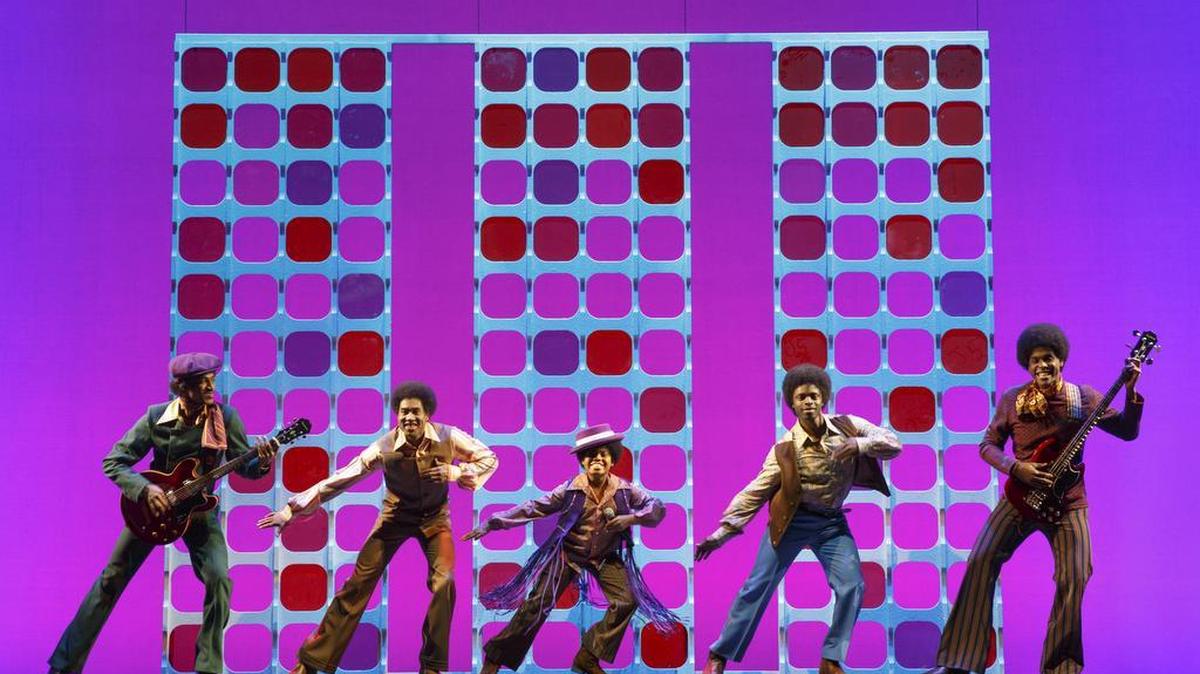 
 “Motown: The Musical” begins with the 1983 25th-anniversary special and then flashes back to the glory days of the label – like the moves and sounds of the Jackson 5.

