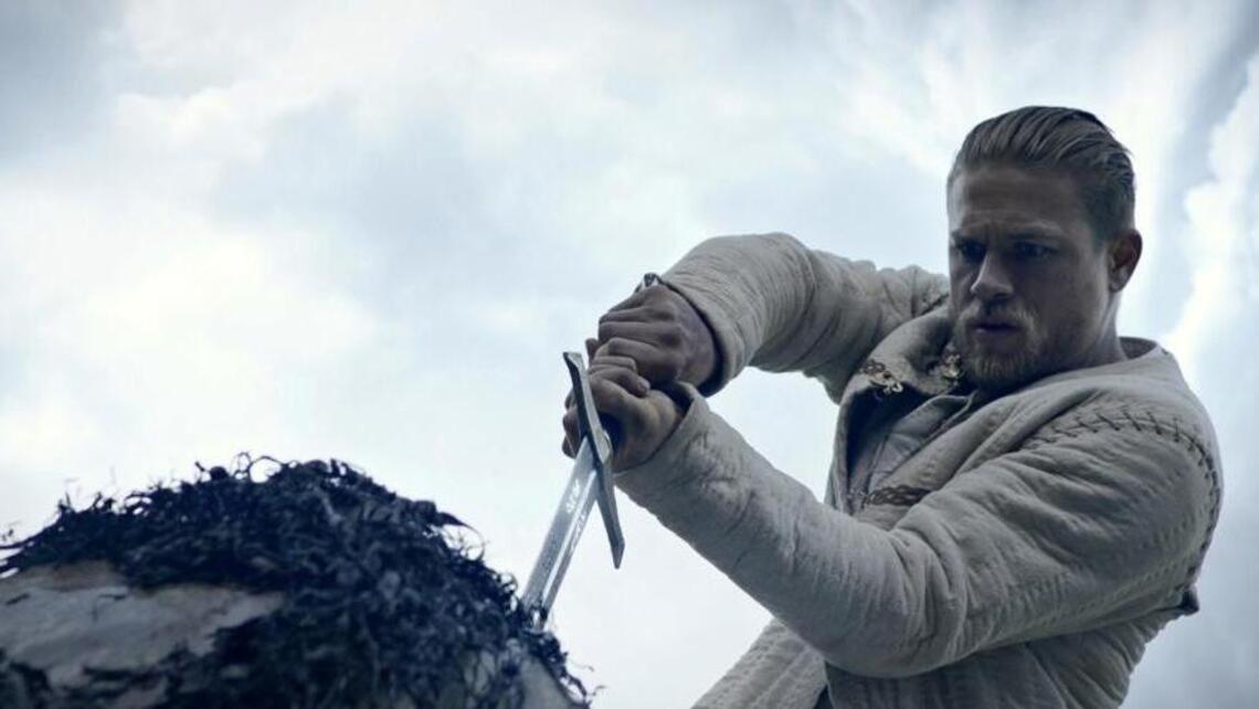 Review: Guy Ritchie reinvents ‘King Arthur’ to mixed results