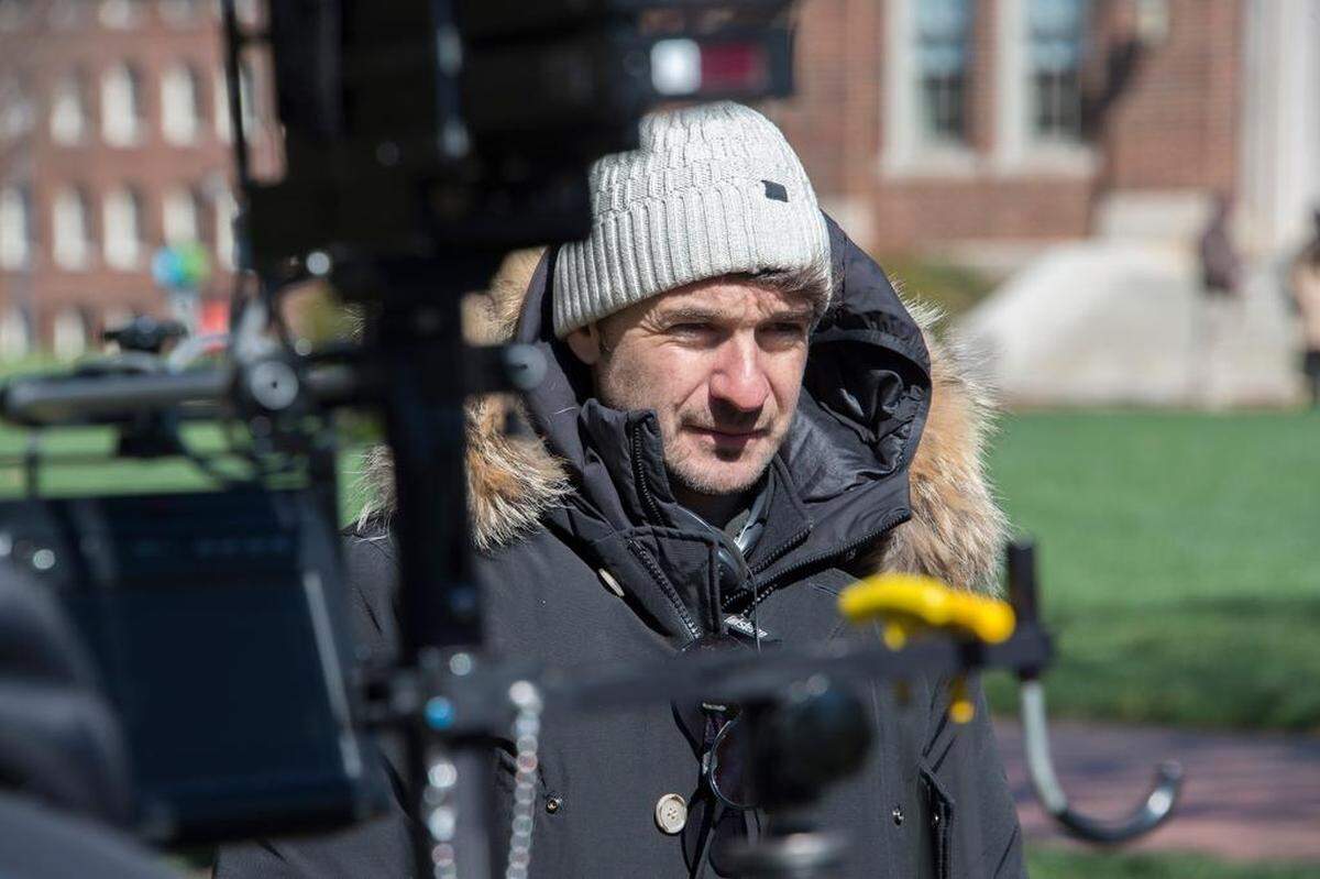 "American Animals" is Bart Layton's first (mostly) narrative film after making his name with TV documentaries and breaking out with 2012's "The Imposter," which also mixed documentary and narrative — but which leaned much more heavily toward the former.