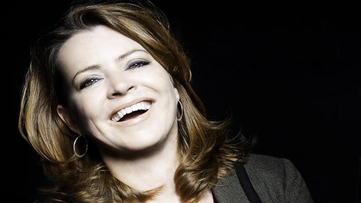 Over Kathleen Madigan’s 25-year career, she has performed on various late-night shows and in 2014 was nominated for an American Comedy Award for Best Concert Comic.