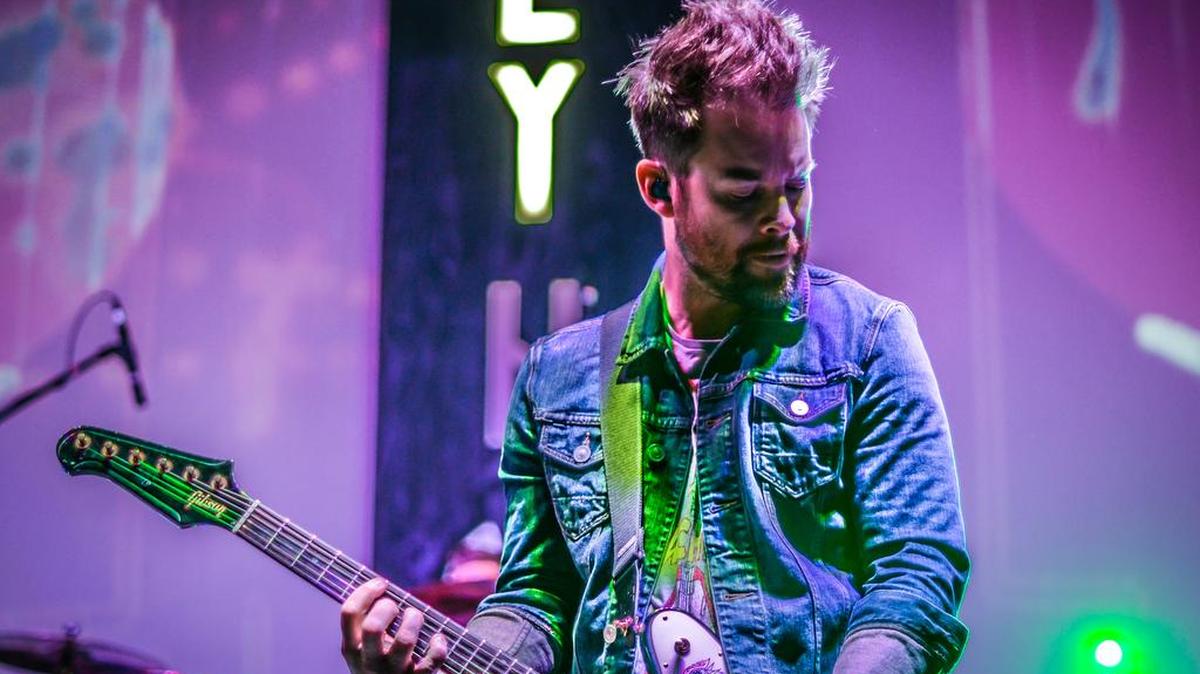 David Cook will perform at McGlohon Theater on Friday night.