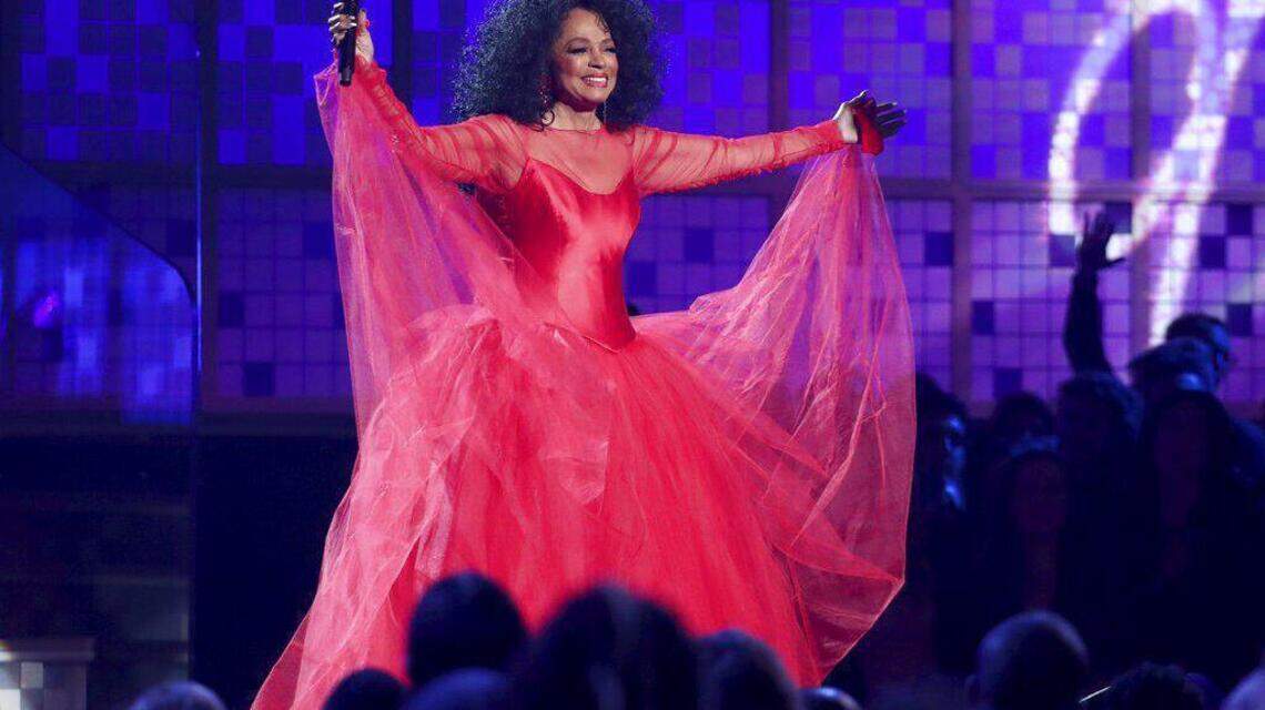 Review: Virtually everything Diana Ross sang, said or did made Charlotte fans go wild