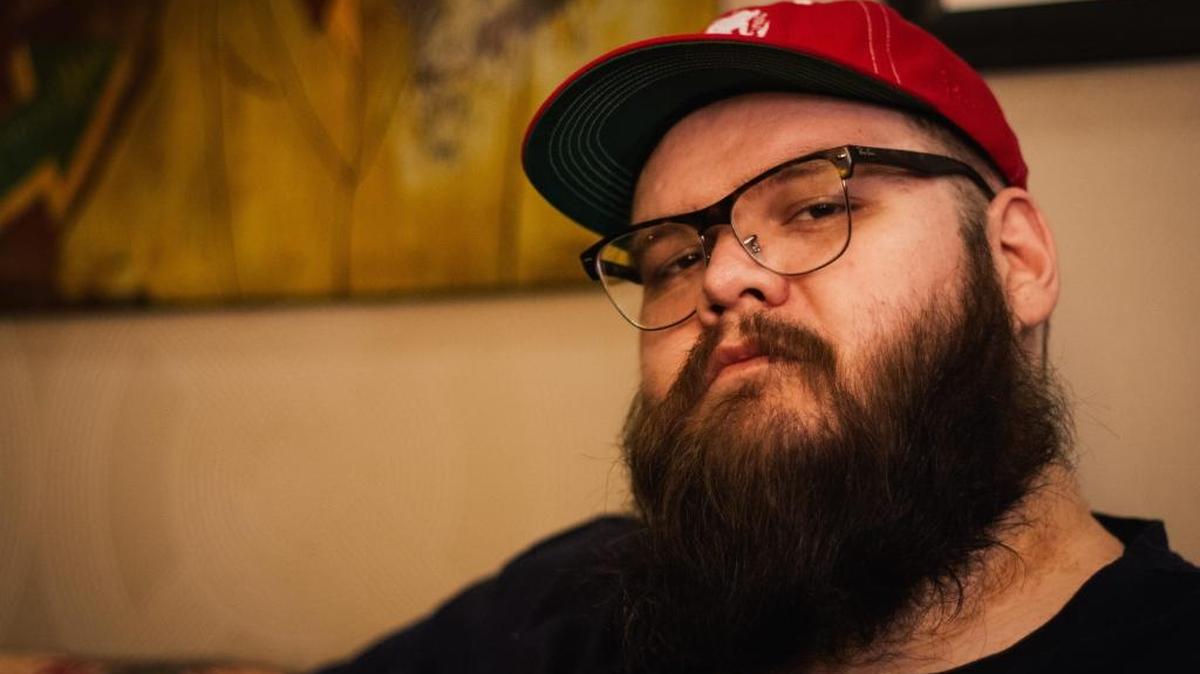 John Moreland performs at Visulite Theatre on Thursday night.