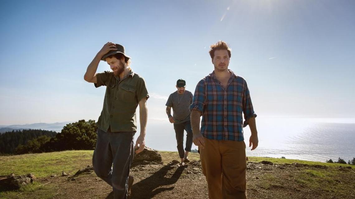 Dispatch performs at Charlotte Metro Credit Union Amphitheatre on Friday night.