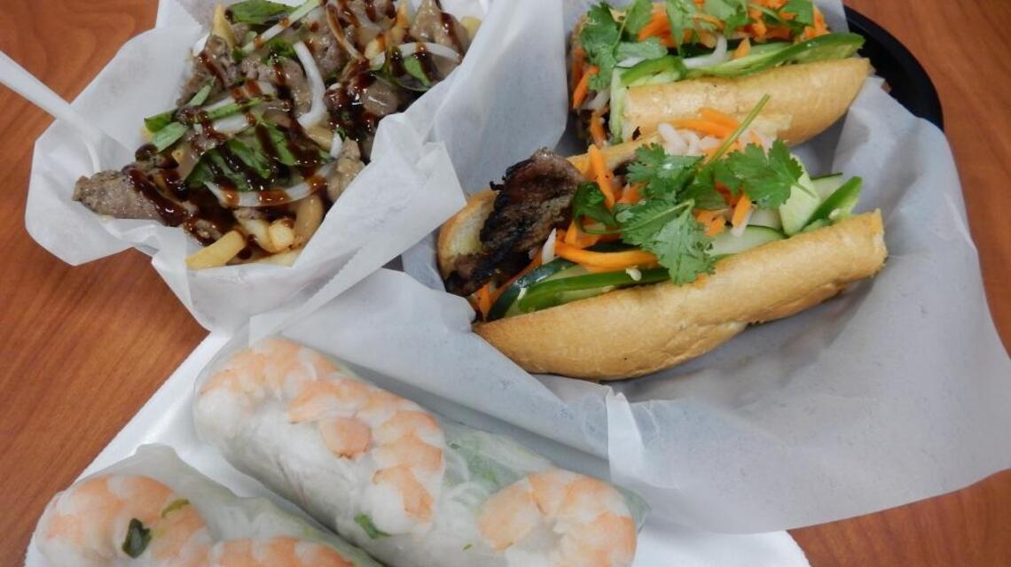At Banh Mi Brothers, Viet favorites … plus Pho-Tine