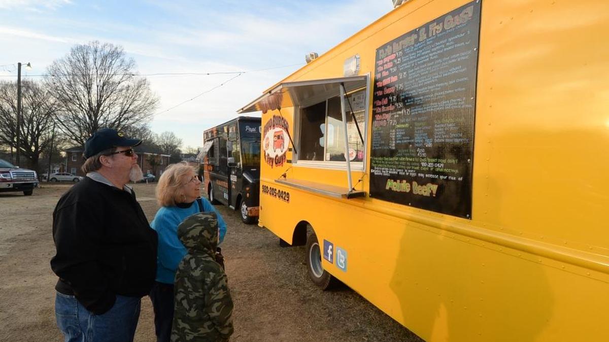 Food Truck Friday Behind the Light Factory, 1817 Central Ave.Friday, 5-9 p.m.: More than a dozen food trucks are expected at this year’s Plaza Midwood location. www.foodtruckfridaycharlotte.com