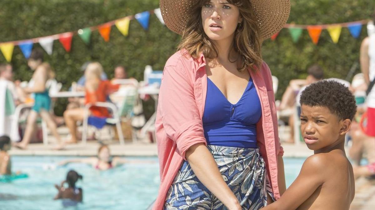 Mandy Moore, left, as Rebecca and Lonnie Chavis as 8-year-old Randall in NBC’s “This is Us.”