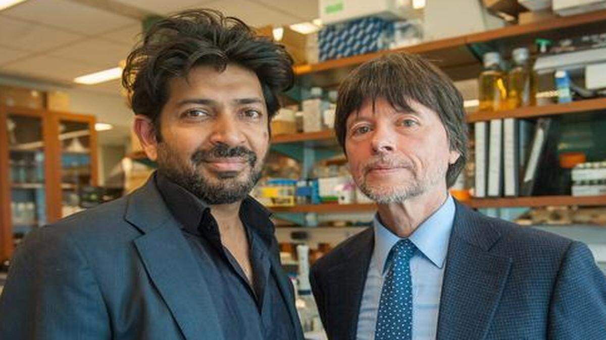 
Filmmaker Ken Burns (right) with Siddhartha Mukherjee, author of “The Emperor of all Maladies.” 
