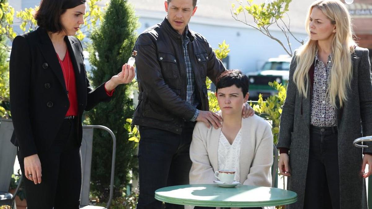 (L-R): Lana Parrilla, Josh Dallas, Ginnifer Goodwin and Jennifer Morrison in “Once Upon a Time” on ABC.