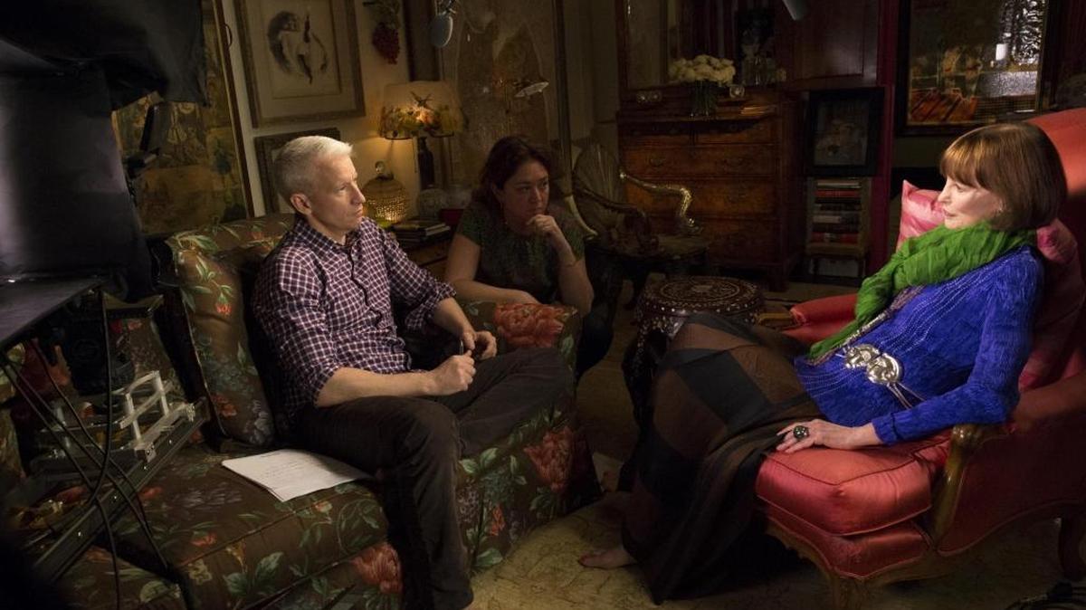 (L-R): Anderson Cooper, filmmaker Liz Garbus and Gloria Vanderbilt in “Nothing Left Unsaid.”