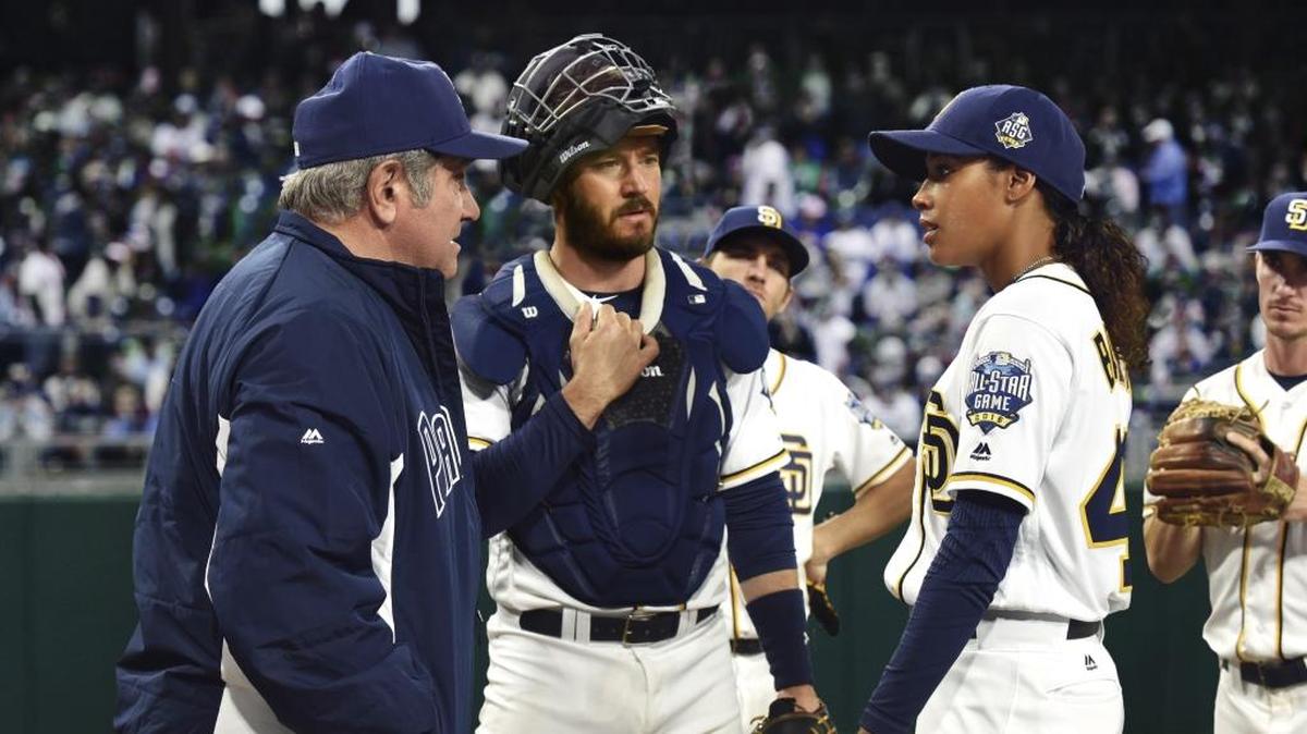 (L-R): Dan Lauria, Mark-Paul Gosselaar and Kylie Bunbury in “Pitch” on Fox.