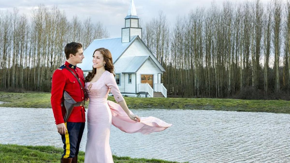 Daniel Lissing (left) is Jack Thornton and Erin Krakow is Elizabeth Thather in Hallmark’s “When Calls the Heart.”