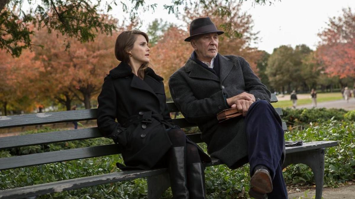 Keri Russell, left, as Elizabeth Jennings, and Frank Langella as Gabriel in “The Americans” on FX.