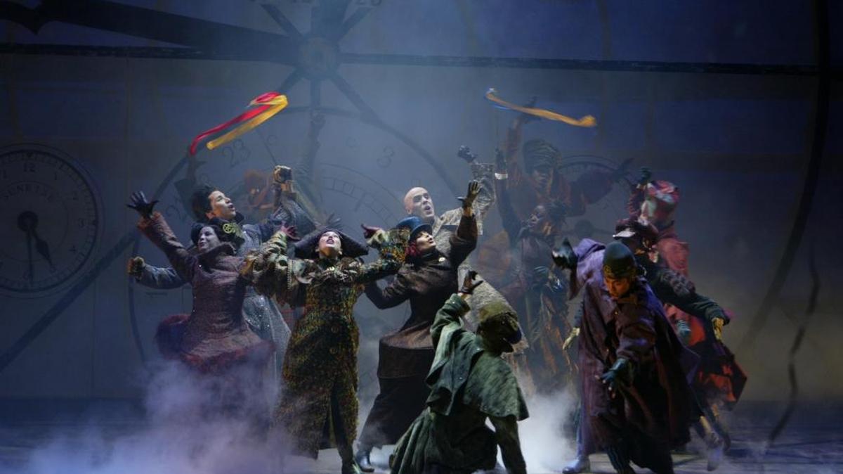 Get to Know the Show: Wicked Booth Playhouse, 130 N. Tryon St.Tuesday, noon: Join a lunchtime presentation with professor Bruce Auerbach, an instructor of scenic and lighting design at UNC Charlotte, to learn how the musical Wicked received a nomination for Best Lighting Design and won Best Scenic Design in the 2004 Tony Awards. RSVP required at blumenthalarts.org.