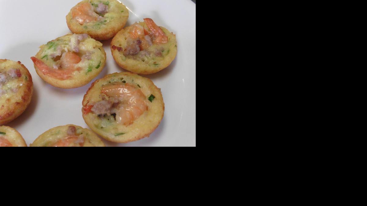 
Banh Khot, the finished morsel


