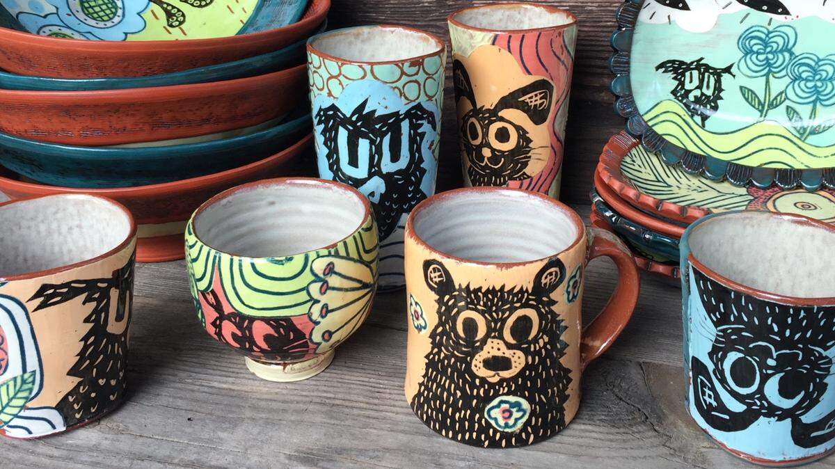 Explore the work of North Carolina ceramic artists Ron Philbeck and Amy Sanders in a virtual chat on Feb. 25.