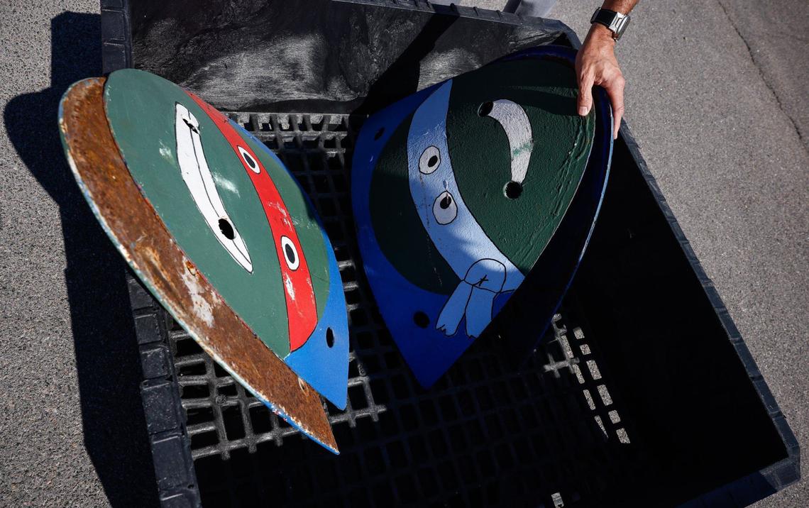 Two raised kerbs have been painted as Teenage Mutant Ninja Turtles by children from a local elementry school. According to Greg Walker, they were inspired to paint the characters after hearing that Dale Earnhardt, Jr. calls those pieces of kerb “turtles”.