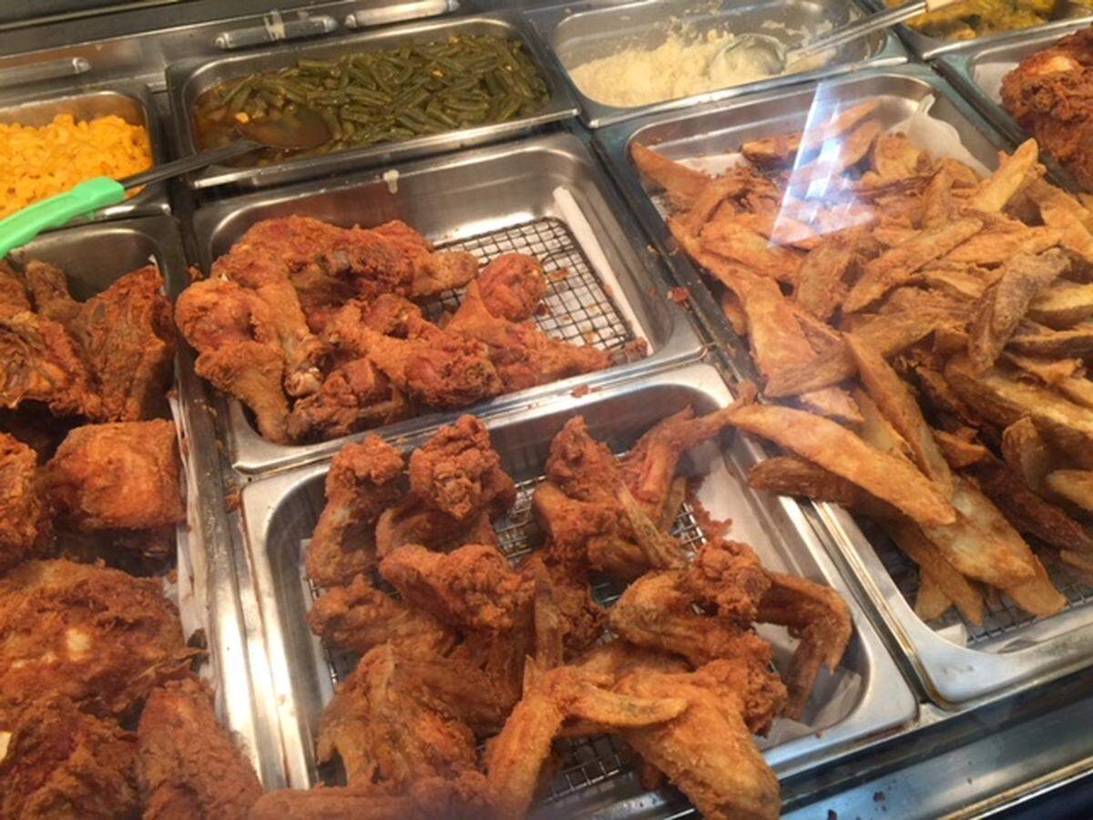 The Shell Quik Shoppe at South and East boulevards has an array of fried chicken pieces, in regular and spicy.