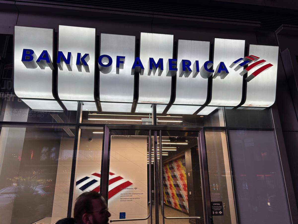 Bank of America agreed to a $72.5 million settlement in a class-action lawsuit from a victim of sex offender Jeffrey Epstein. The lead plaintiff accused the bank of ignoring red flags and failing to file Suspicious Activity Reports.