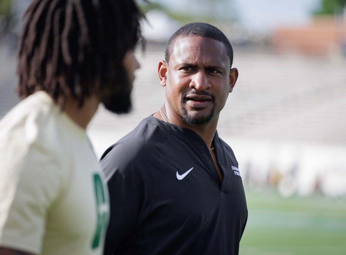 Dre’ Bly (center), an 11 year veteran of the NFL, begins his first year as the Defensive Analyst for the 49ers. Charlotte would kick off the 2024 football season with the Green & White game at Jerry Richardson Stadium Saturday April 20th, 2024.