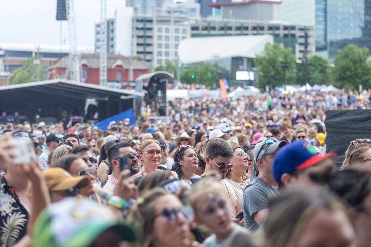 Fans at Lovin’ Life Music Fest on May 2, 2025.