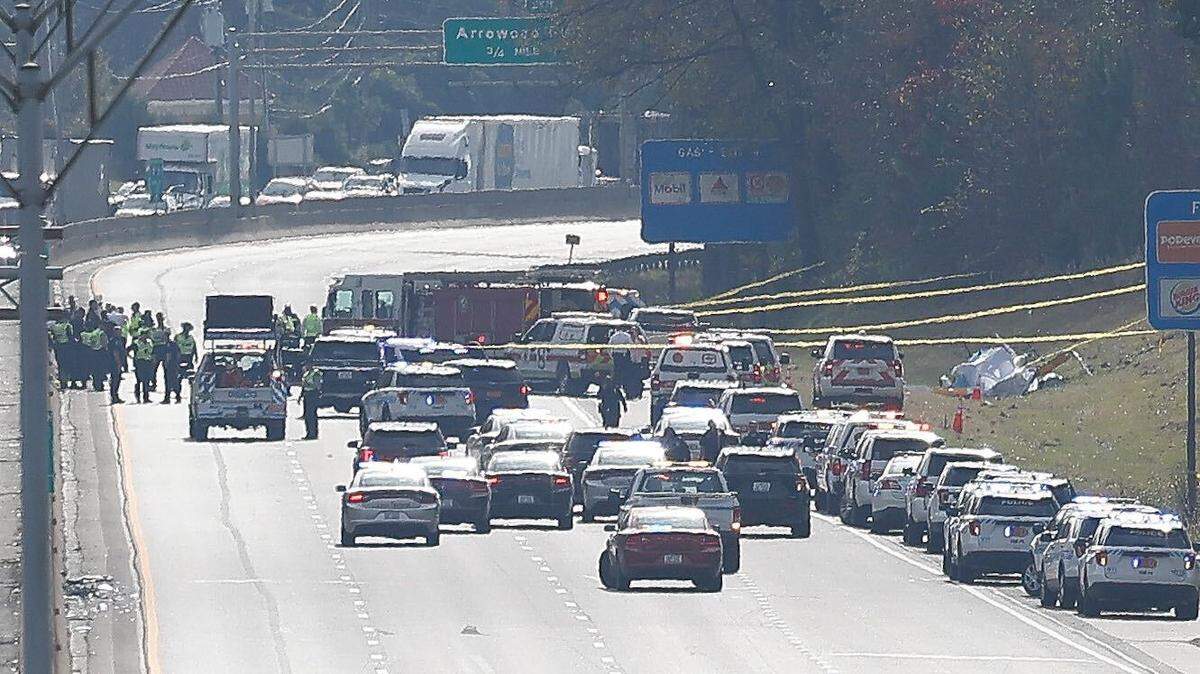What to know: The Charlotte helicopter crash that killed 2 on I-77