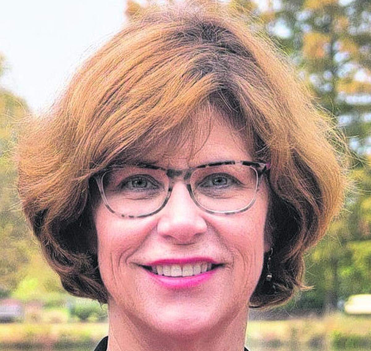Mary Newsom