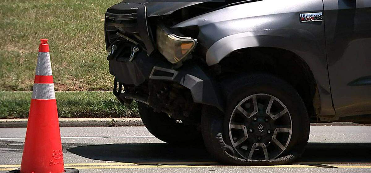 This image from WSOC video shows the damage to Abrahan Nassar’s Toyota Tundra after he hit the back of a black Infiniti SUV on Park Road during a police pursuit in Charlotte, NC, on Wednesday, July 6, 2022.