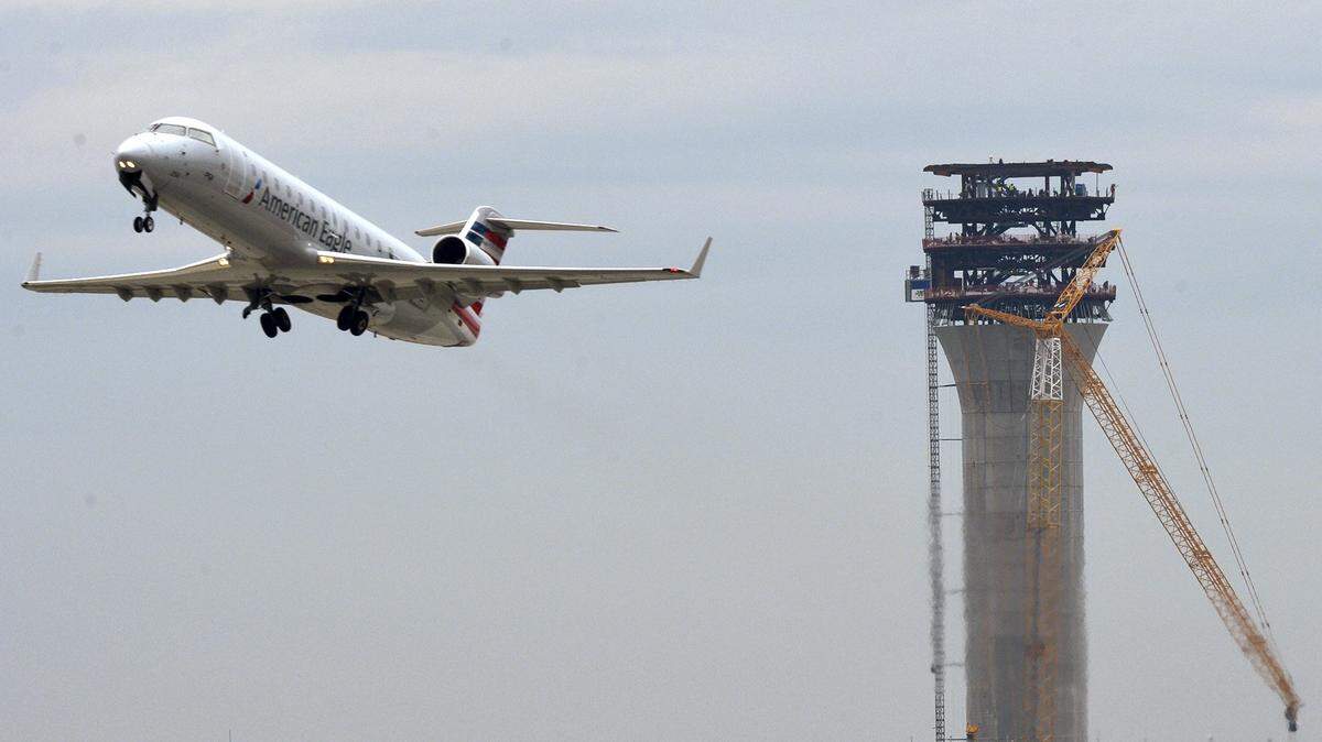 The City Council Monday will consider millions of dollars of incentives for Amazon, which is planning to build 2.5 million square feet of space north of the airport.