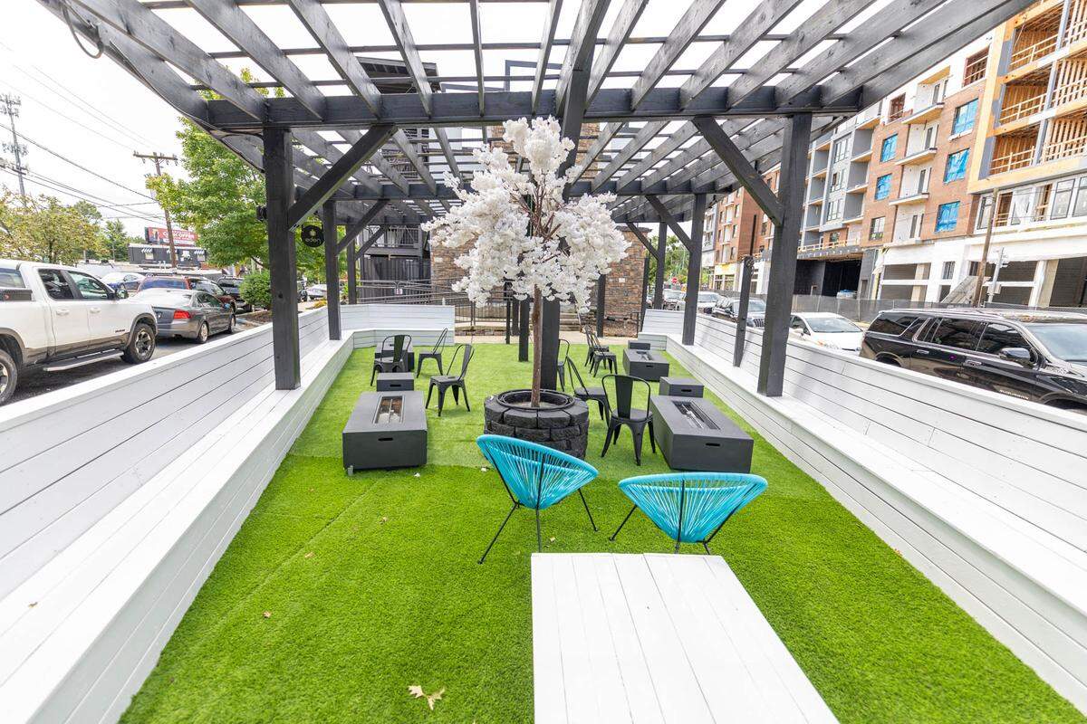 The patio area at Eden in Plaza Midwood.