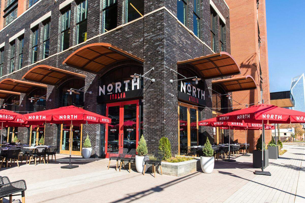 North Italia offers al fresco dining perfect for a socially distanced brunch, lunch or dinner.