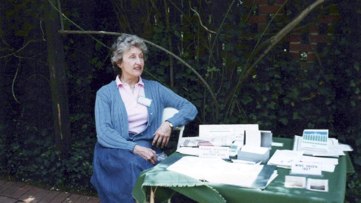 Kat Belk at Wing Haven, where she served on the board in the 1980s.