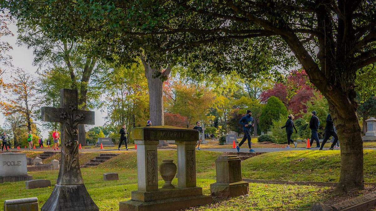 Sleep in while you support the Drop Dead 5K on Saturday, Nov. 5 to benefit HEPI, a nonprofit organization dedicated to preserving, restoring, enhancing and sharing the original historic and park-like atmosphere of Elmwood/Pinewood and Settler’s Cemeteries.