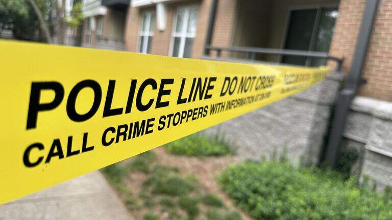 Myers Park student arrested in uptown shootout in front of open restaurants; 1 business hit