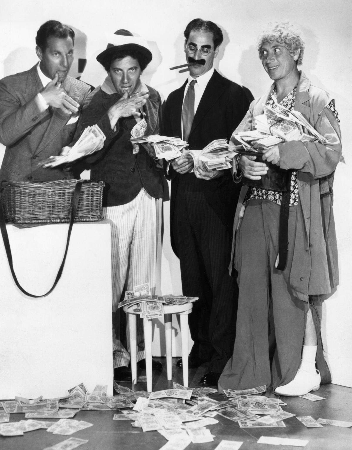 circa 1933:  The Marx Brothers, from left to right; Zeppo (1901 - 1979), Chico (1891 - 1961), Groucho (1895 - 1977) and Harpo (1893 - 1961).  (Photo by Hulton Archive/Getty Images)