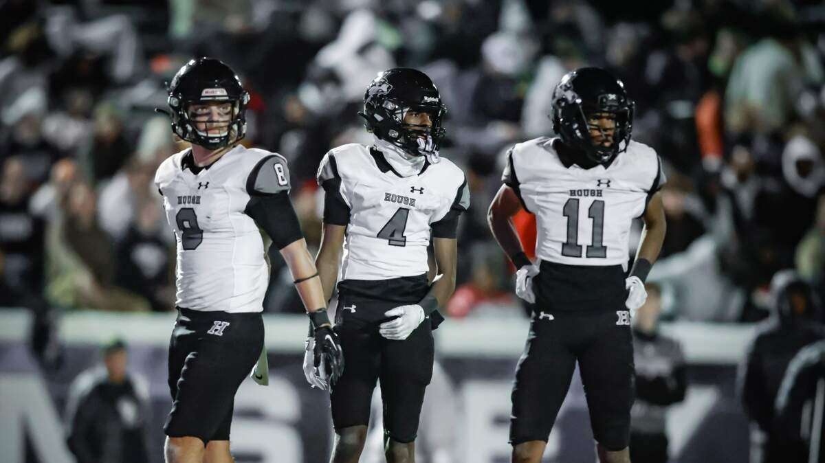 Hough played Greensboro Grimsley in the NC 4A quarterfinals. Grimsley and Hough are 1-2 in the football preseason rankings for Class 4A.
