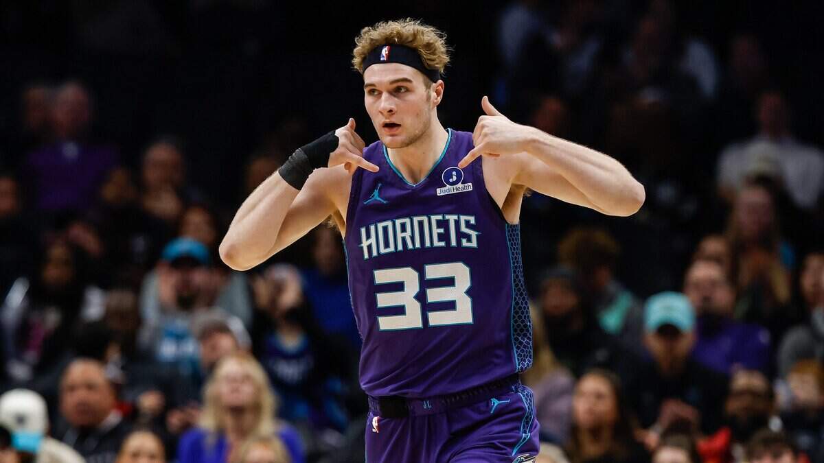 Hornets' Liam McNeeley vows stronger offseason after rookie year