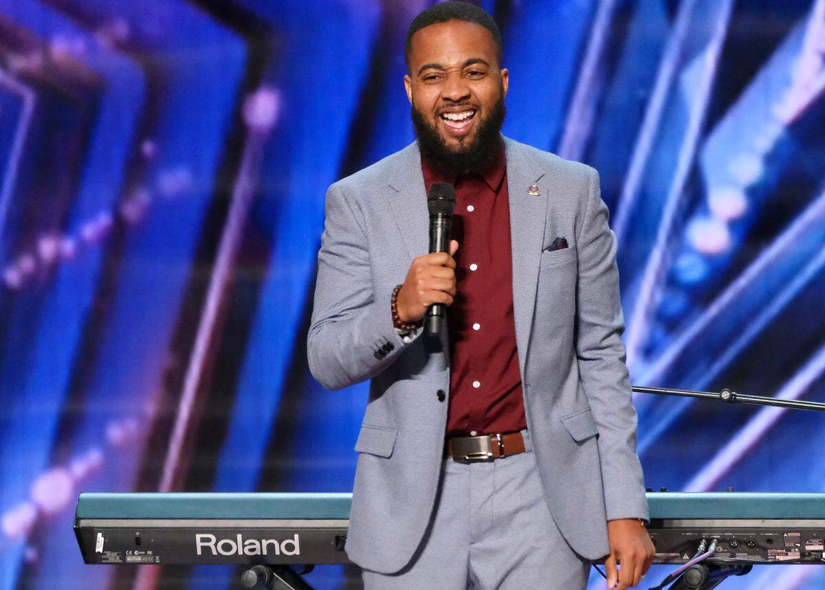 Ray Singleton didn’t advance to the live shows on “America’s Got Talent,” but he’s booked all kinds of Charlotte singing gigs since then, from weddings to Welcome Back Fest.