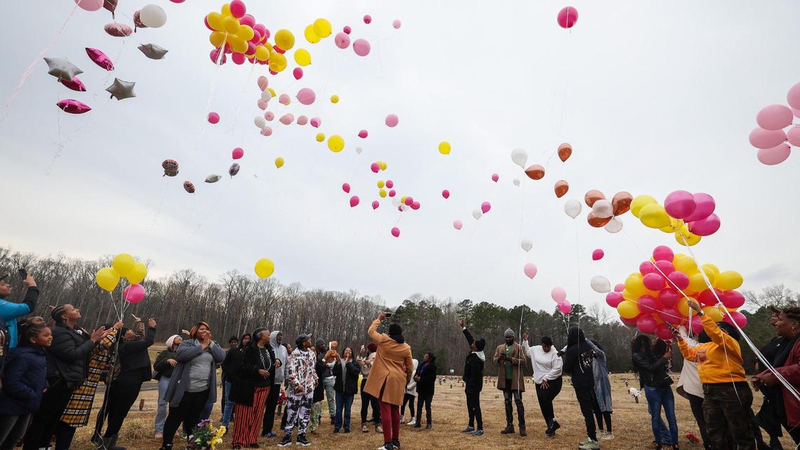 Shanquella Robinson’s loved ones honor her birthday, awaiting arrest in her death