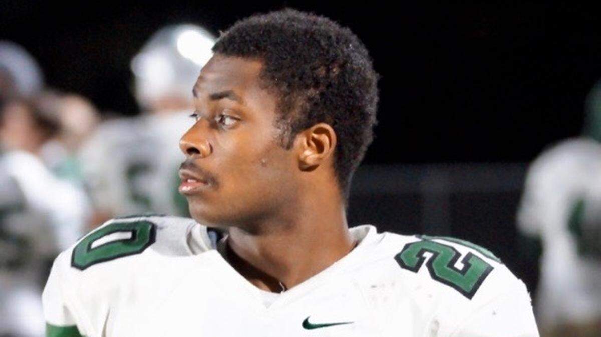 Charlotte Country Day all-conference running back Tim Newman Jr. is transferring to Myers Park High. He’ll begin Monday, the first day of classes.