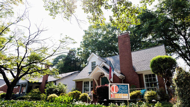 Wesley Heights neighbors noticed new home construction. Then came the ‘No’ signs.